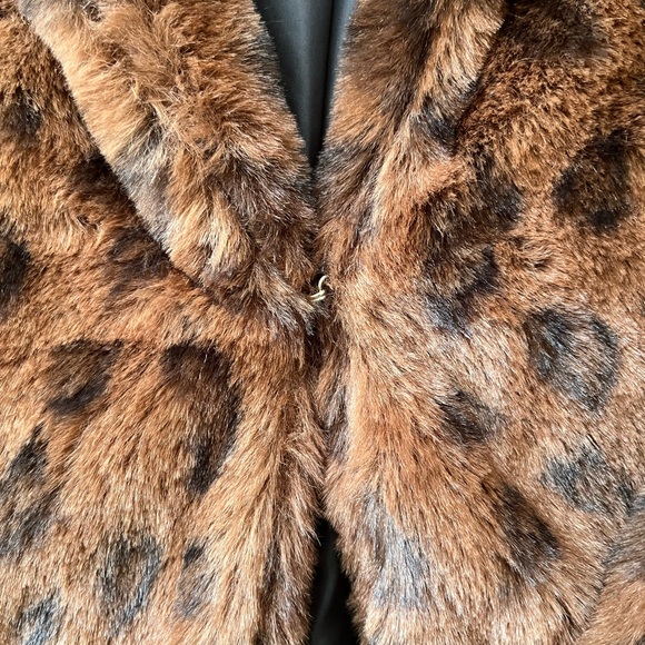 Sandro Brown Leopard Print Teddy Jacket - Picture 2 of 5